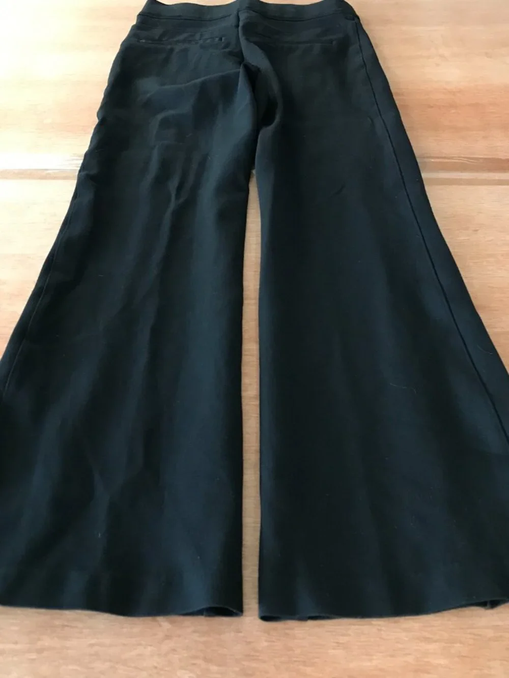 Spanx Ponte Flared Pant Women S Black Mid Rise Pleated Stretch Sculpting Pull On - Picture 2 of 14